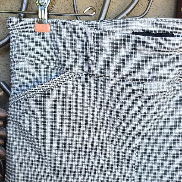 Hilary Radley Black and White Stretch Pants - Picture 8 of 8